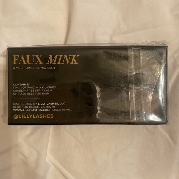 Brand new Lilly lashes - Picture 2 of 3